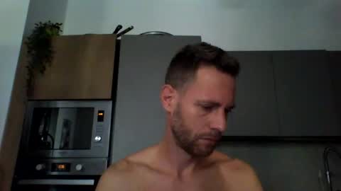 jojo19844 online show from 11, 9, 2025