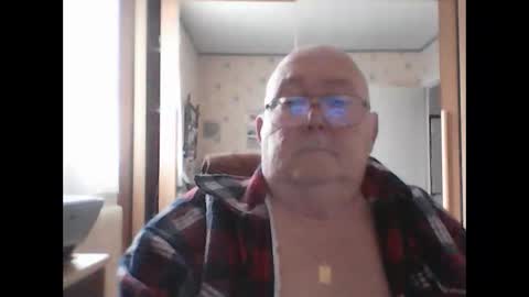 Snapshot of jojo60000529566 chatting on 6, 5, 2026 jojo60000529566 online show from 6, 5, 2026