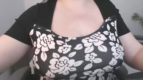 Snapshot of jokissy chatting on 4, 4, 2026 jokissy online show from 4, 4, 2026