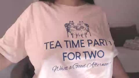 Snapshot of jokissy chatting on 17, 4, 2026 jokissy online show from 17, 4, 2026