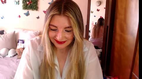 Snapshot of jolie_mature_ chatting on 23, 5, 2026 Jolie Mature online show from 23, 5, 2026