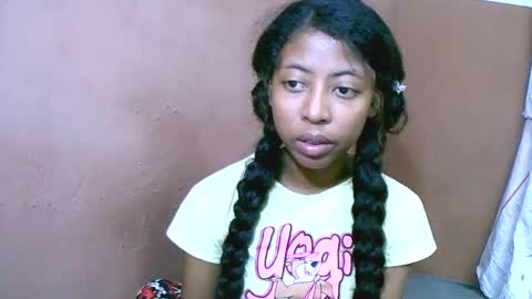 Snapshot of joliekah27 chatting on 6, 3, 2025 joliekah27 online show from 6, 3, 2025