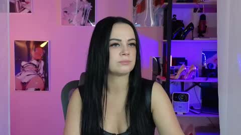 Snapshot of jolieorchid chatting on 6, 5, 2026 MISTRESS Jolie online show from 6, 5, 2026