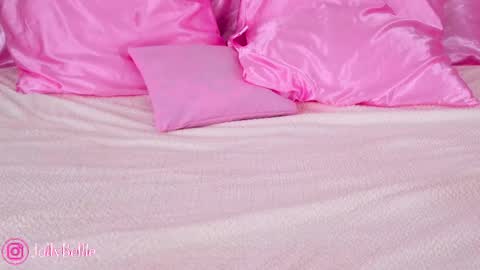 Snapshot of jollly_belle chatting on 19, 4, 2026 Belle online show from 19, 4, 2026