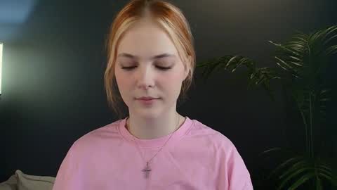 Snapshot of jolly_bean chatting on 2, 2, 2025 Polly online show from 2, 2, 2025