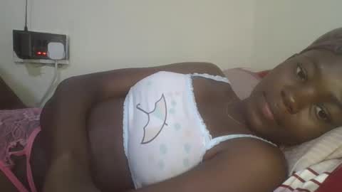 Snapshot of jollynabeb chatting on 25, 2, 2025 jollynabeb online show from 25, 2, 2025