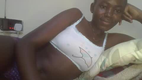 Snapshot of jollynabeb chatting on 10, 3, 2025 jollynabeb online show from 10, 3, 2025