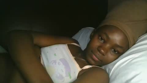 Snapshot of jollynabeb chatting on 18, 10, 2025 jollynabeb online show from 18, 10, 2025