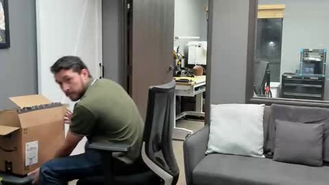 Snapshot of jonadams805 chatting on 31, 10, 2025 jonadams805 online show from 31, 10, 2025