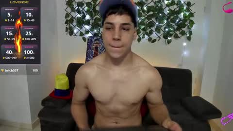 Instagram jonathanfit14 online show from 3, 12, 2024