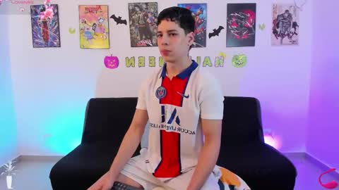 Instagram jonathanfit14 online show from 5, 11, 2025