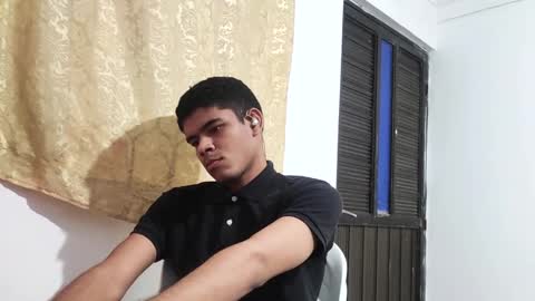 Snapshot of jonhsebastiann chatting on 17, 9, 2025 John online show from 17, 9, 2025