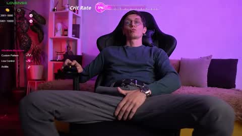 John     online show from 25, 10, 2025