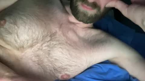 Snapshot of jonn921 chatting on 4, 12, 2025 jonn921 online show from 4, 12, 2025