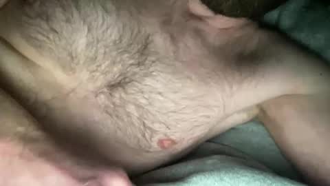 Snapshot of jonn921 chatting on 18, 12, 2025 jonn921 online show from 18, 12, 2025