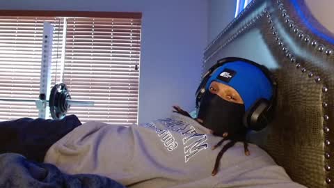 Snapshot of jonnistrokes chatting on 5, 1, 2025 Jonni online show from 5, 1, 2025
