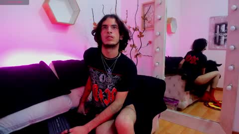 jonny_gilbert online show from 1, 4, 2026