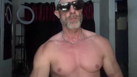 Snapshot of jonnycockfill chatting on 24, 4, 2026 Jonny Cockfill online show from 24, 4, 2026