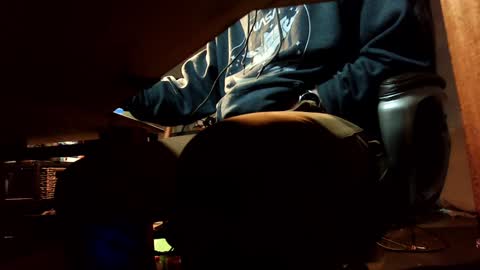 Snapshot of jontn_swift chatting on 25, 12, 2024 Jonathon Swift online show from 25, 12, 2024