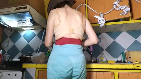 Jony Marta GMT 2000-0100 every day online show from 17, 11, 2025