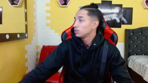 Snapshot of jose_sexycumm chatting on 28, 9, 2025 jose_sexycumm online show from 28, 9, 2025
