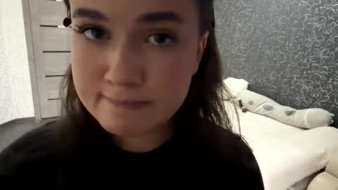 Snapshot of josefagamber chatting on 6, 4, 2026 Eli online show from 6, 4, 2026