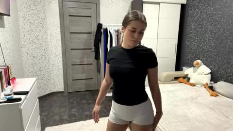 Snapshot of josefagamber chatting on 25, 4, 2026 Eli online show from 25, 4, 2026