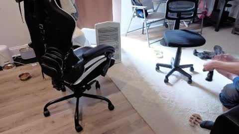 Snapshot of josefturner1 chatting on 5, 4, 2026 Josef online show from 5, 4, 2026