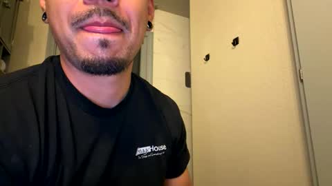 Snapshot of joselopez22331 chatting on 8, 6, 2026 J online show from 8, 6, 2026