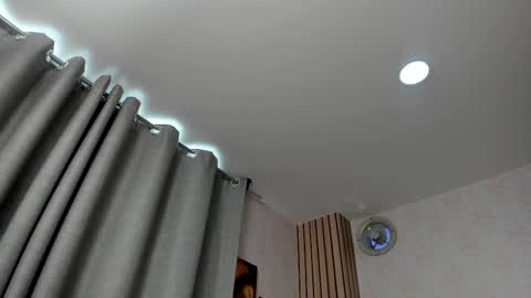 Snapshot of joselyn_sexy_ chatting on 8, 3, 2025 Katalina online show from 8, 3, 2025