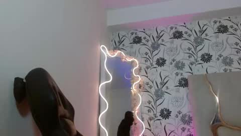 Joselyn  online show from 15, 12, 2025