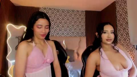 Snapshot of joselyn_tay chatting on 19, 7, 2026 Joselyn online show from 19, 7, 2026
