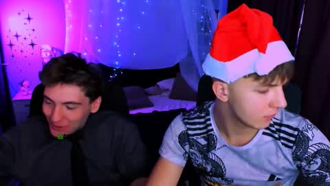 Snapshot of joseph_bear_ chatting on 14, 12, 2025 joseph_bear_ online show from 14, 12, 2025