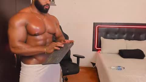 Snapshot of joseph_palacios chatting on 1, 11, 2025 joseph palacios online show from 1, 11, 2025