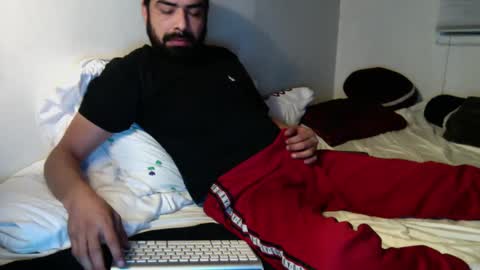 josephs1990 online show from 23, 12, 2024