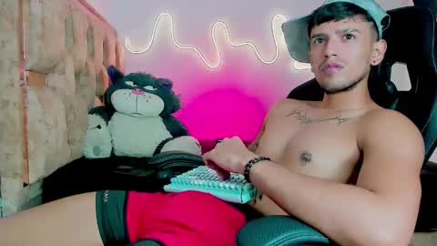 Snapshot of josh_cam99 chatting on 27, 2, 2026 JOSH online show from 27, 2, 2026