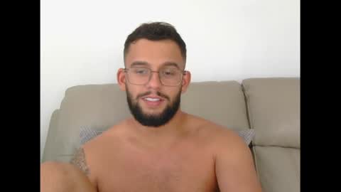josh_xo online show from 23, 7, 2026