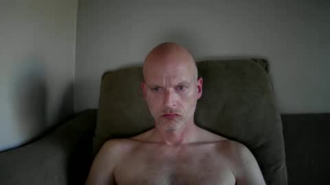 Snapshot of joshking2017 chatting on 4, 3, 2025 joshking2017 online show from 4, 3, 2025