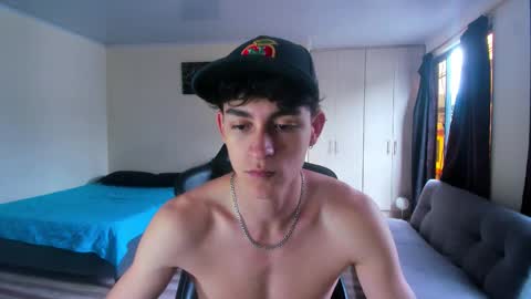 Snapshot of joshmiller_ chatting on 18, 3, 2026 Josh online show from 18, 3, 2026