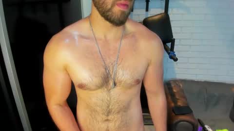 Snapshot of joshualyon chatting on 6, 1, 2025 Joshua The Lion online show from 6, 1, 2025