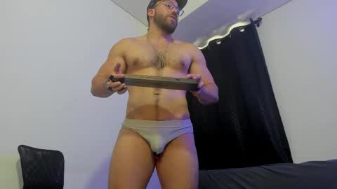 Snapshot of joshualyon chatting on 30, 9, 2025 Joshua The Lion online show from 30, 9, 2025