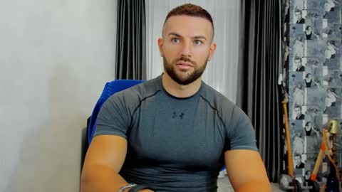 Snapshot of joshuamuscle69 chatting on 30, 1, 2025 joshuamuscle69 online show from 30, 1, 2025