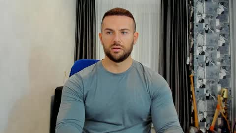 Snapshot of joshuamuscle69 chatting on 5, 2, 2025 joshuamuscle69 online show from 5, 2, 2025