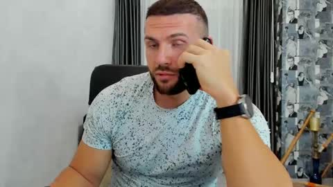 Snapshot of joshuamuscle69 chatting on 5, 3, 2025 joshuamuscle69 online show from 5, 3, 2025