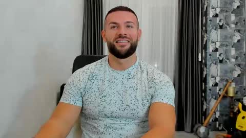 Snapshot of joshuamuscle69 chatting on 6, 3, 2025 joshuamuscle69 online show from 6, 3, 2025