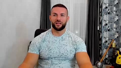 Snapshot of joshuamuscle69 chatting on 6, 3, 2025 joshuamuscle69 online show from 6, 3, 2025