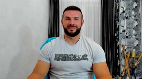 Snapshot of joshuamuscle69 chatting on 28, 10, 2025 joshuamuscle69 online show from 28, 10, 2025