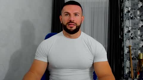 Snapshot of joshuamuscle69 chatting on 1, 12, 2025 joshuamuscle69 online show from 1, 12, 2025