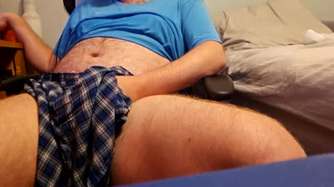 Snapshot of joshyjames86 chatting on 13, 10, 2025 joshyjames86 online show from 13, 10, 2025