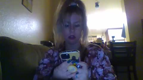 Snapshot of josiecaruso chatting on 2, 11, 2025 Lana Caruso online show from 2, 11, 2025